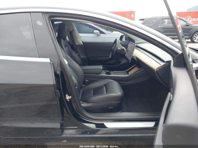 2019 TESLA MODEL 3 5