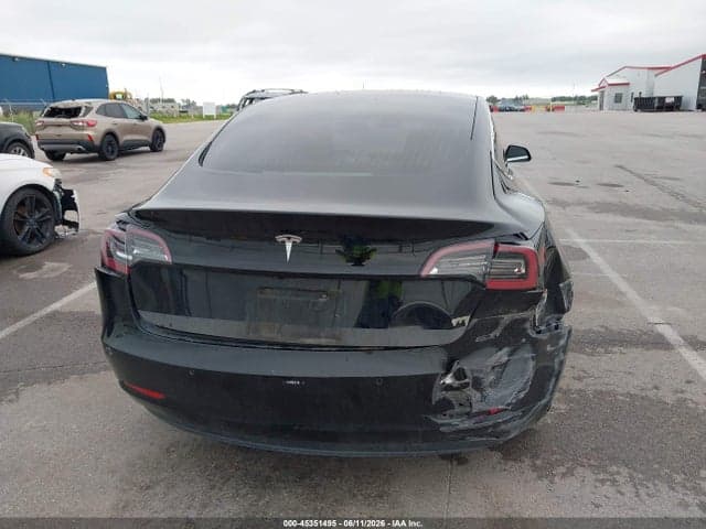 2019 TESLA MODEL 3 6