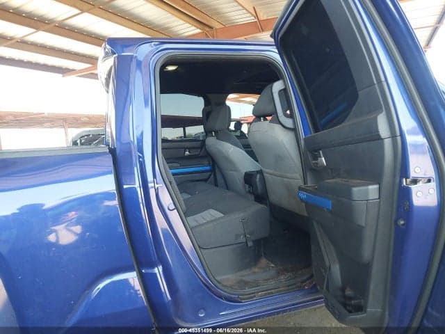 2025 TOYOTA TACOMA TRD SPORT 8