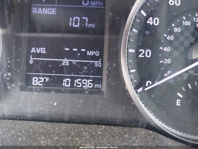 2019 HYUNDAI ELANTRA SE 16