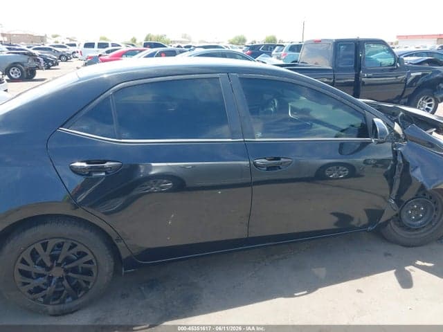 2018 TOYOTA COROLLA LE 13