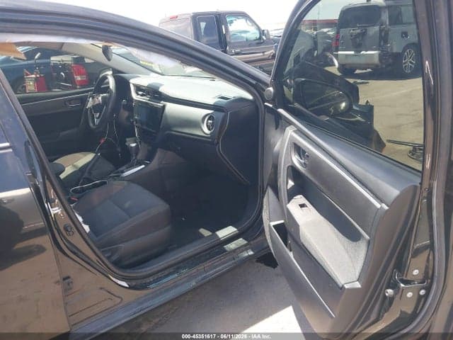 2018 TOYOTA COROLLA LE 5