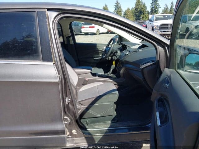 2017 FORD ESCAPE SE 5