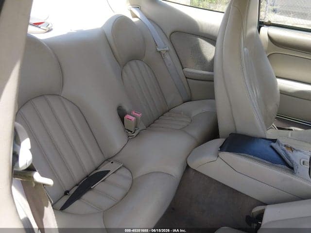 2000 JAGUAR XK8 8