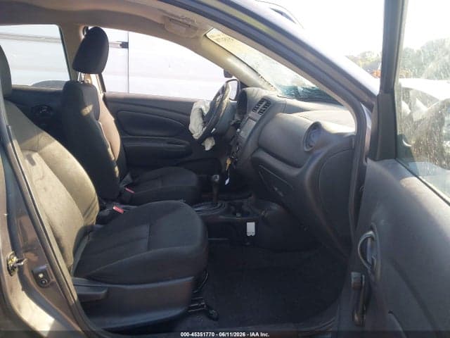 2019 NISSAN VERSA 1.6 S+ 5