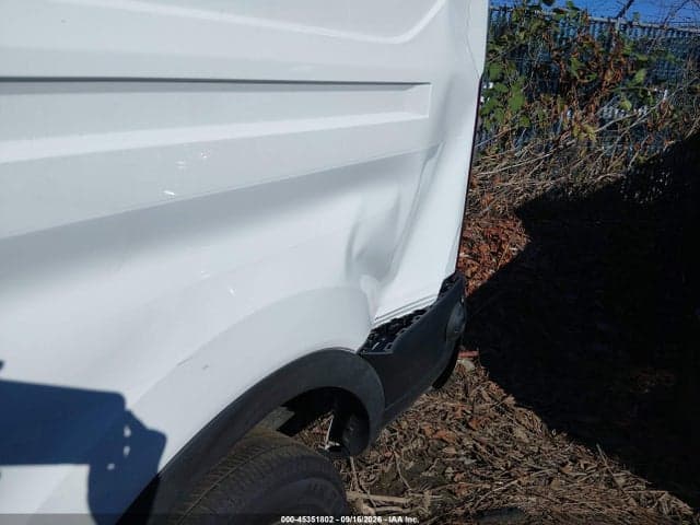 2024 FORD TRANSIT-250 9