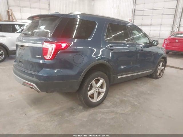 2017 FORD EXPLORER XLT 4