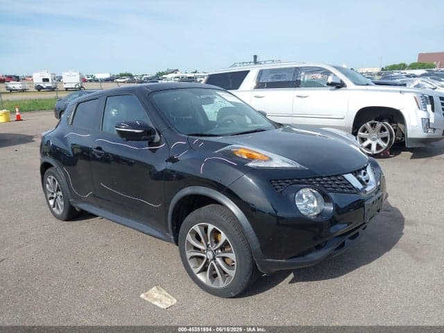 2017 NISSAN JUKE SV 1