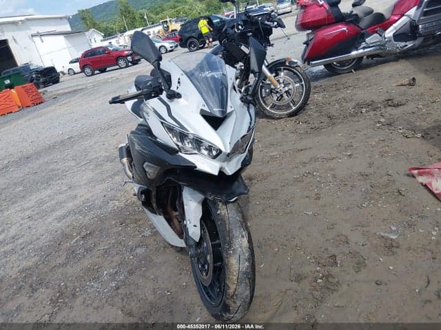 2025 KAWASAKI ZX400 S 5