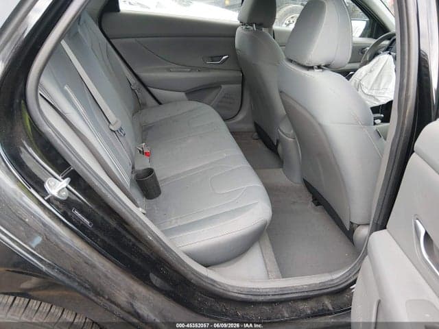 2023 HYUNDAI ELANTRA SEL 8