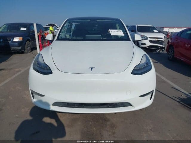 2020 TESLA MODEL Y LONG RANGE DUAL MOTOR ALL-WHEEL DRIVE 12