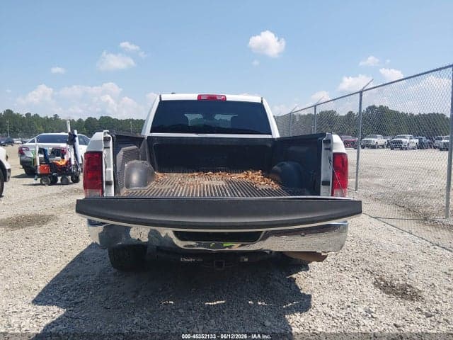 2021 RAM 1500 CLASSIC SLT 4X2 6'4 BOX 16