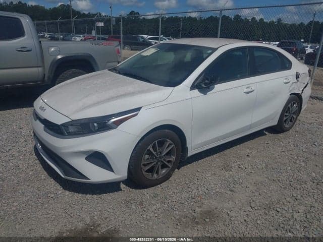 2024 KIA FORTE LXS 2