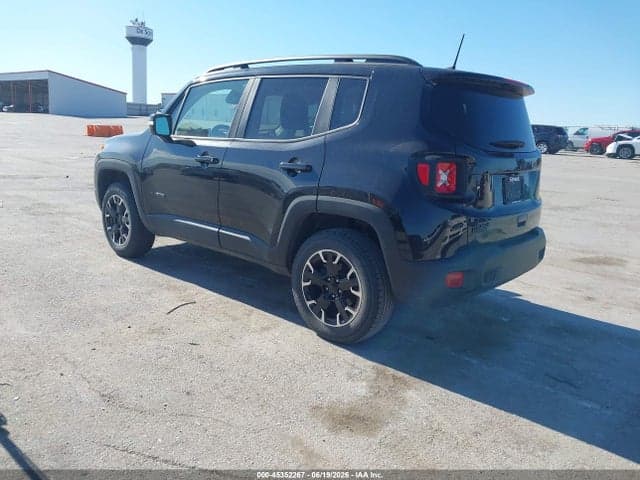 2023 JEEP RENEGADE UPLAND 4X4 3