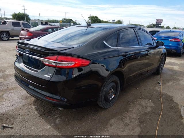2018 FORD FUSION SE 4