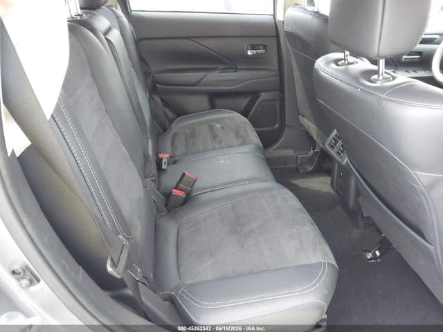 2019 MITSUBISHI OUTLANDER SE 8