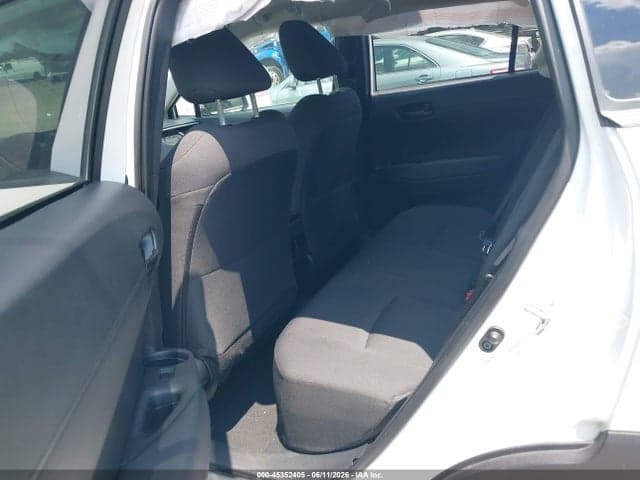 2024 TOYOTA COROLLA CROSS LE 8