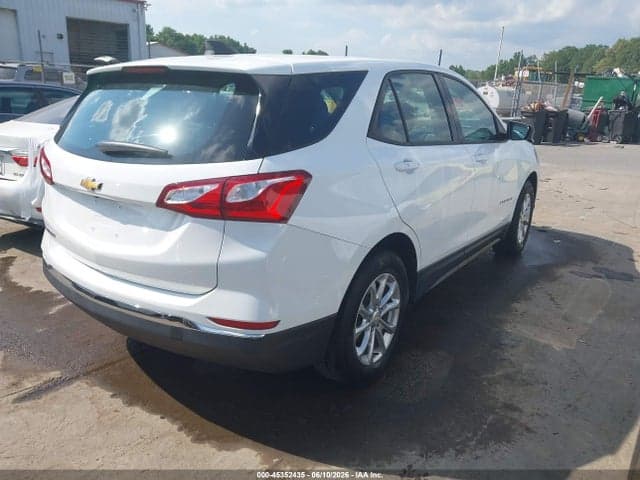2018 CHEVROLET EQUINOX LS 4