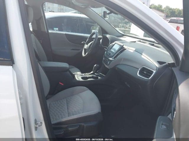 2018 CHEVROLET EQUINOX LS 5