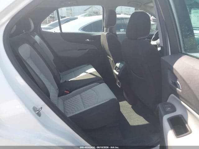 2018 CHEVROLET EQUINOX LS 8