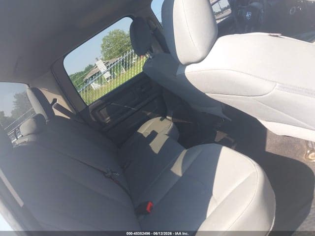 2018 RAM 1500 EXPRESS 4X4 5'7 BOX 8