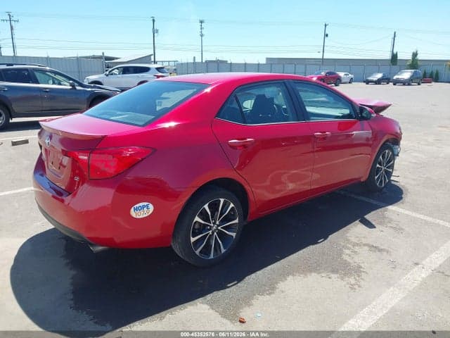 2018 TOYOTA COROLLA SE 4