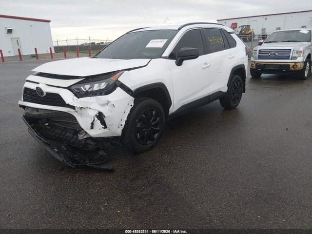 2019 TOYOTA RAV4 LE 2