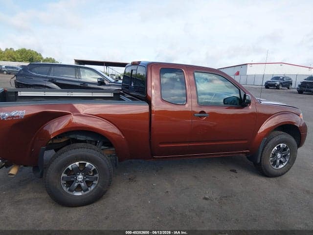 2018 NISSAN FRONTIER SV 13