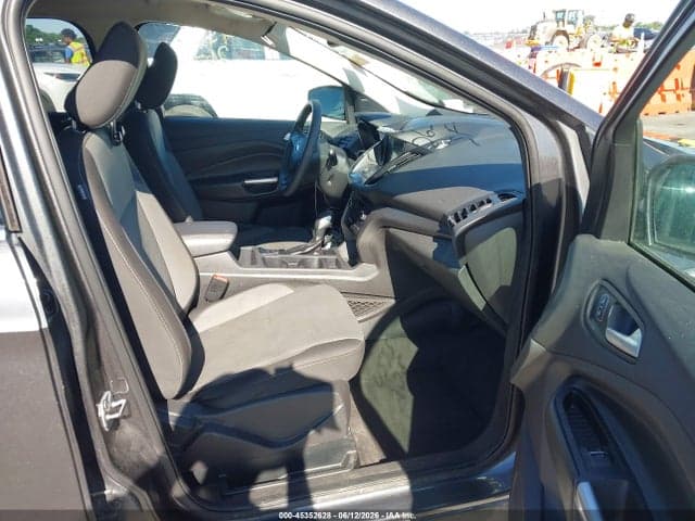2019 FORD ESCAPE SE 5