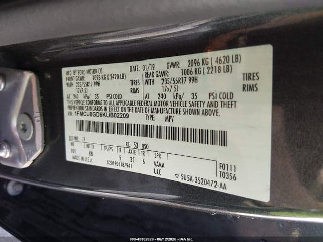 2019 FORD ESCAPE SE 9