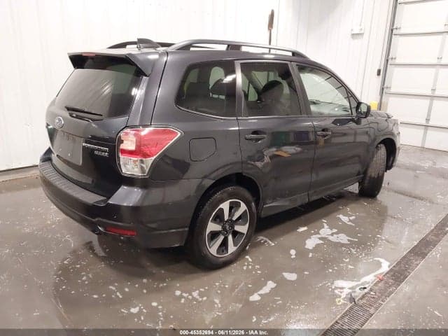 2017 SUBARU FORESTER 2.5I PREMIUM 4