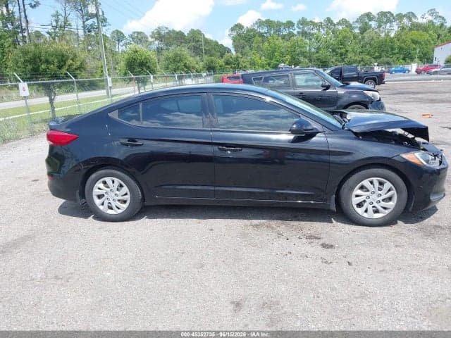 2018 HYUNDAI ELANTRA SE 13