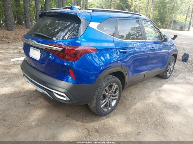 2023 KIA SELTOS S 4