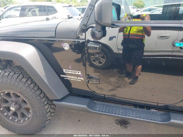 2017 JEEP WRANGLER UNLIMITED SPORT 4X4 6