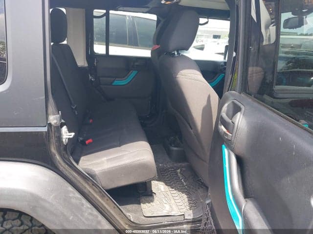 2017 JEEP WRANGLER UNLIMITED SPORT 4X4 8