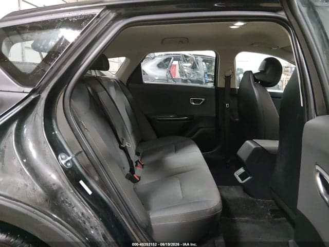 2026 KIA K4 LXS 8