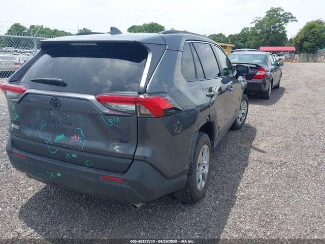 2019 TOYOTA RAV4 LE 4