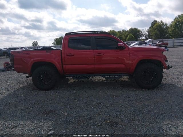 2020 TOYOTA TACOMA TRD SPORT 14
