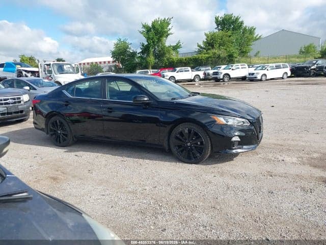 2022 NISSAN ALTIMA SR FWD 13