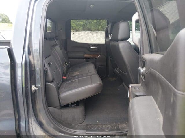 2019 CHEVROLET SILVERADO 1500 RST 8