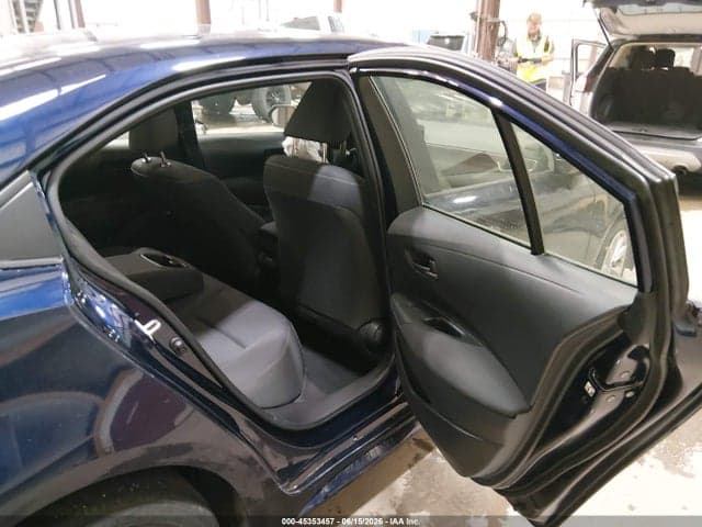 2025 TOYOTA COROLLA LE 8