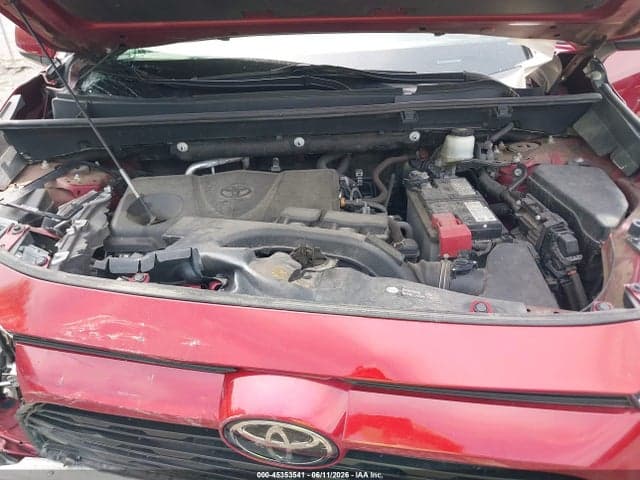 2021 TOYOTA RAV4 XLE 10