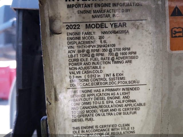 2022 CHEVROLET SILVERADO 4500HD 1WT 8