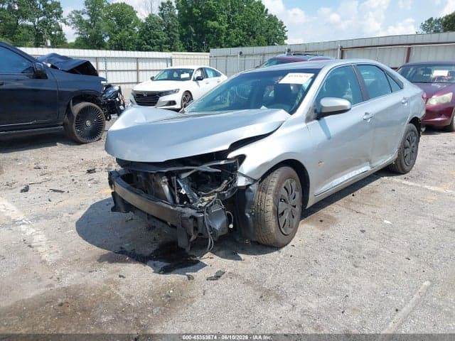 2017 TOYOTA CAMRY LE 6