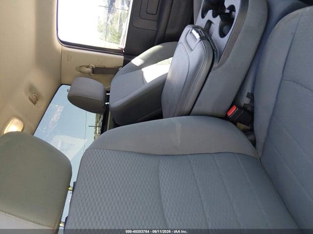 2019 RAM 1500 CLASSIC EXPRESS 4X2 6'4 BOX 8