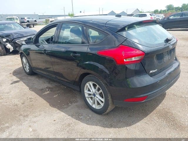 2017 FORD FOCUS SE 3