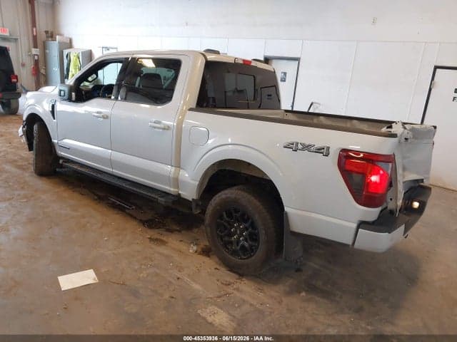 2025 FORD F-150 XLT 4