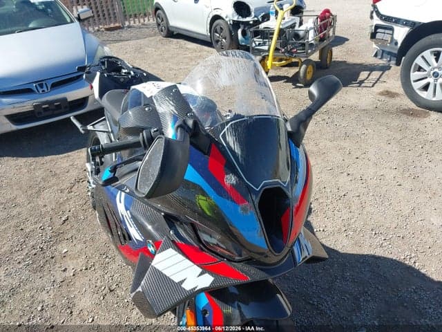 2024 BMW M 1000 RR 14