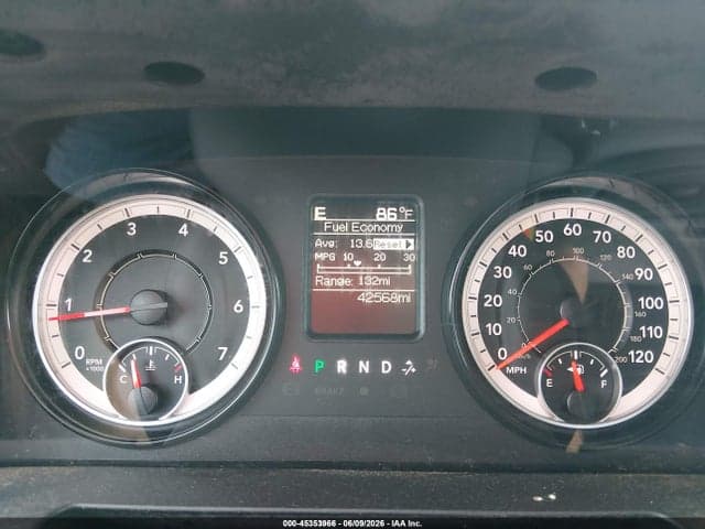 2017 RAM 1500 TRADESMAN 4X2 5'7 BOX 7