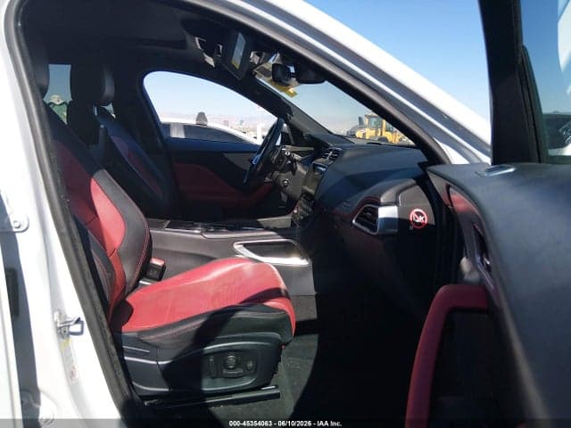 2017 JAGUAR F-PACE 20D 5